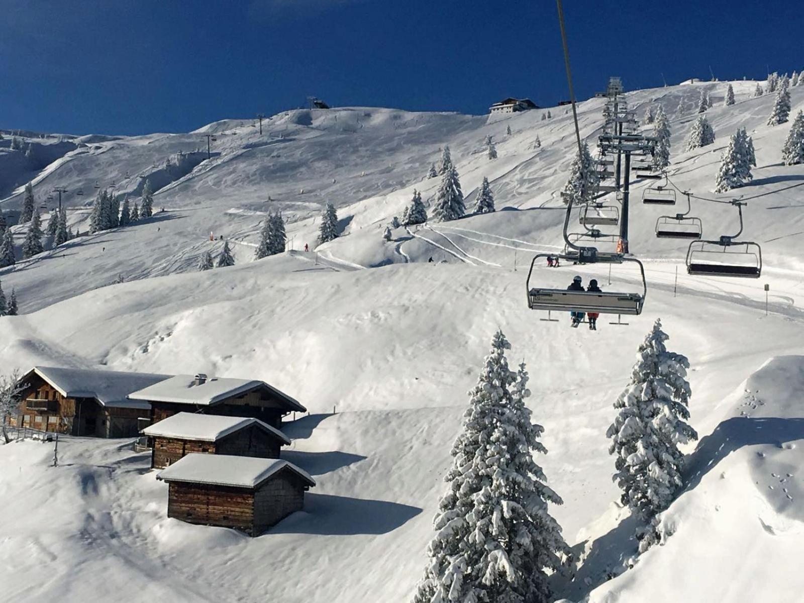 Berggasthof Schatzbergalm Thierbach 外观 照片